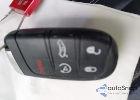 2019 Chrysler 300 300S z USA, uszkodzony, nr VIN 2C3CCABG5KH601217